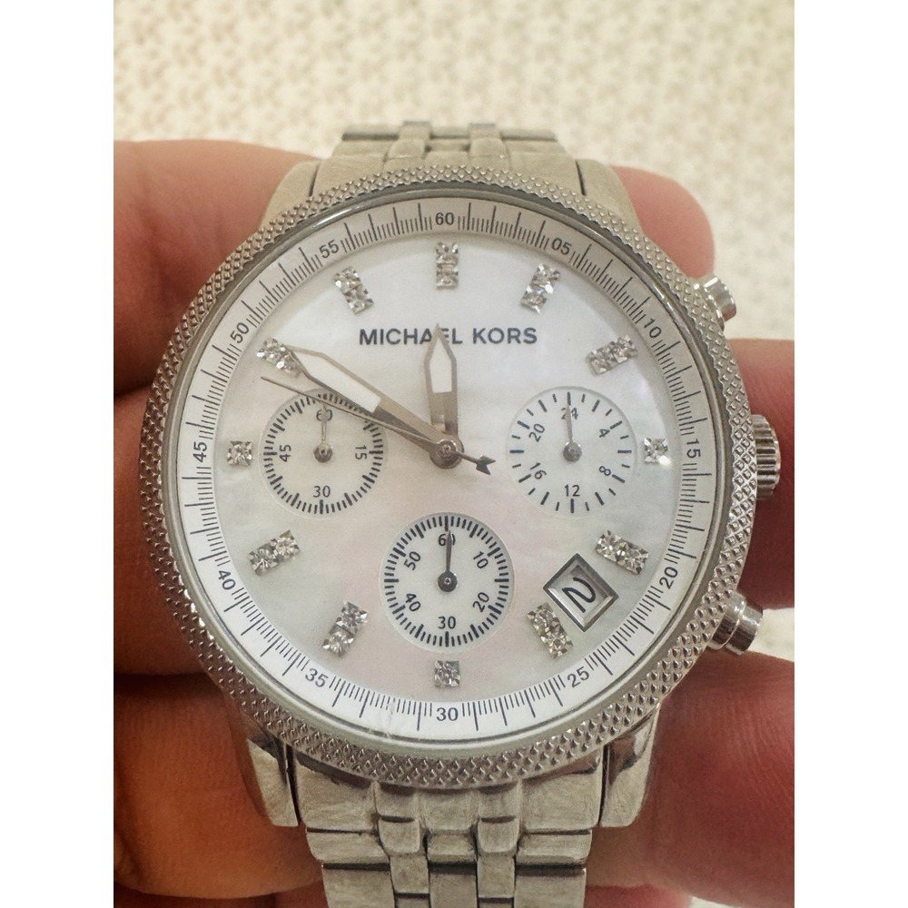 Michael Kors MK5020 Women's Silver Tone Chronograph Watch Mother of Pearl AS IS